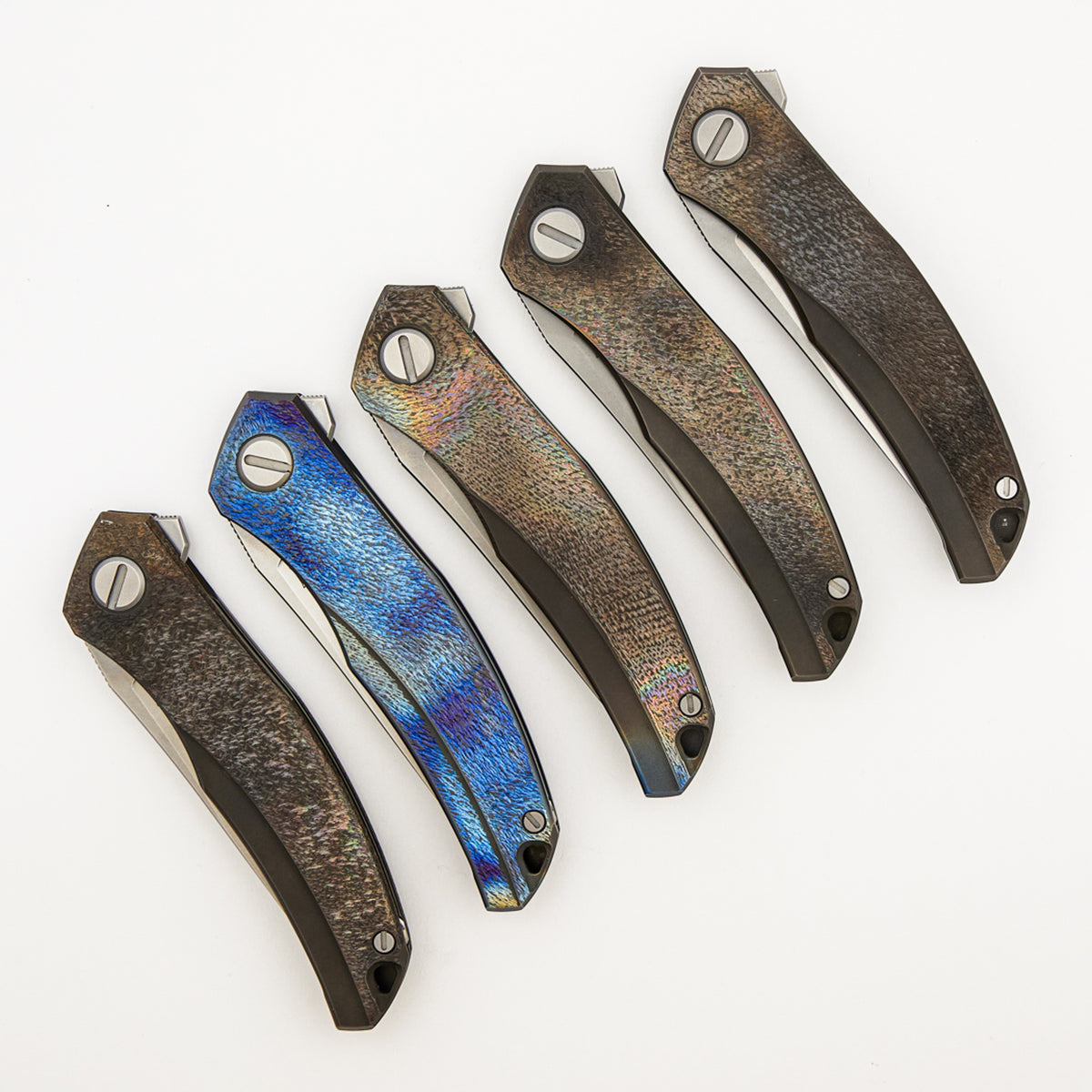 Sharknivco Finish Quantum "Avocado" - Titanium Handle - Cromax PM Blade - MRBS