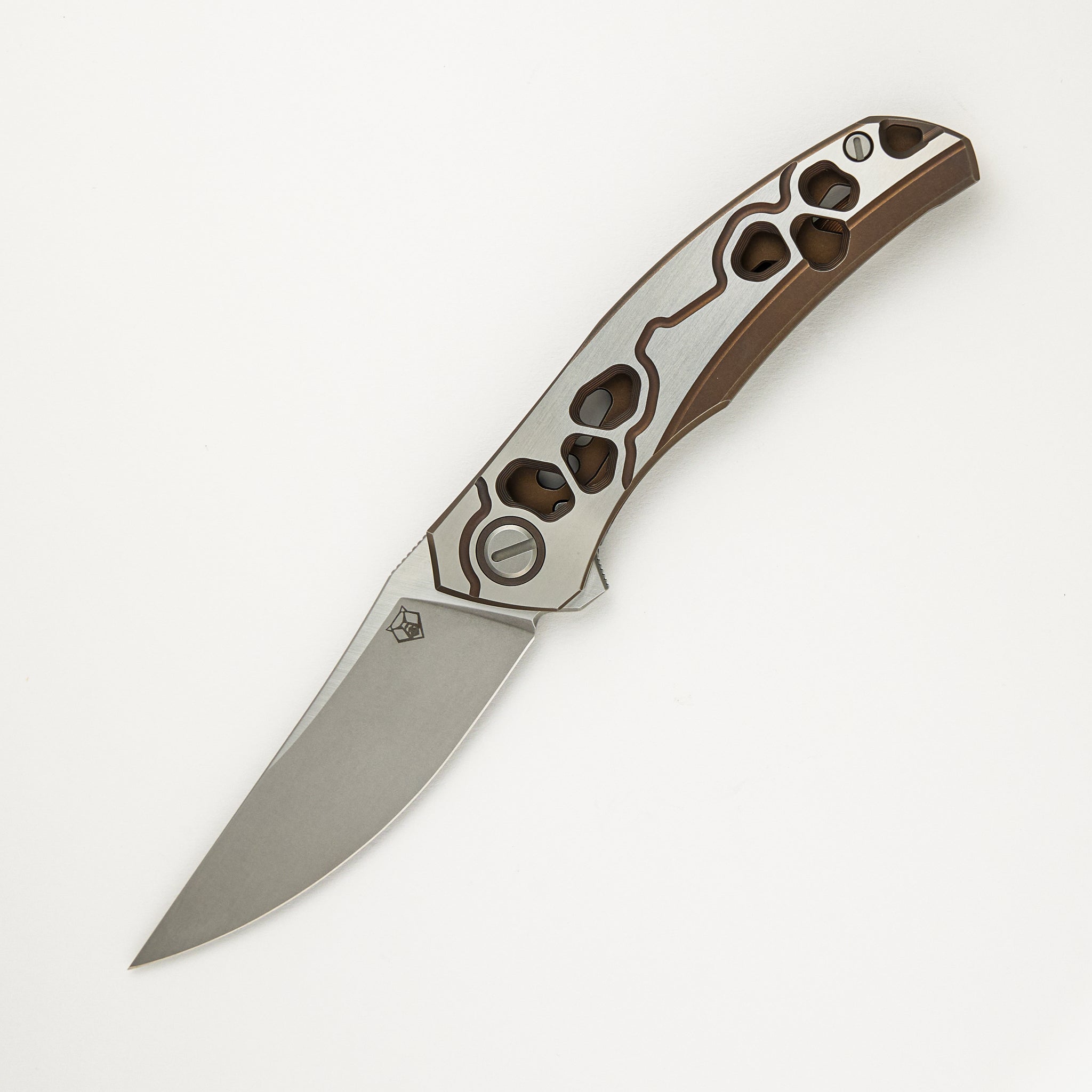 Shirogorov Knives / Alexey Konygin Quantum “Cybonic Plague” – Cromax PM Blade - Satin/Bronze – MRBS