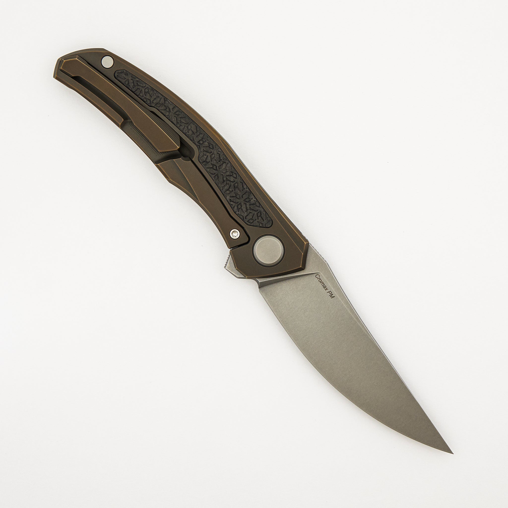 "R1 Edition" Ursus Quantum NL - Cromax PM Blade - Bronze Titanium Handle - R1 Pattern Carbon Fiber Inlay - MRBS
