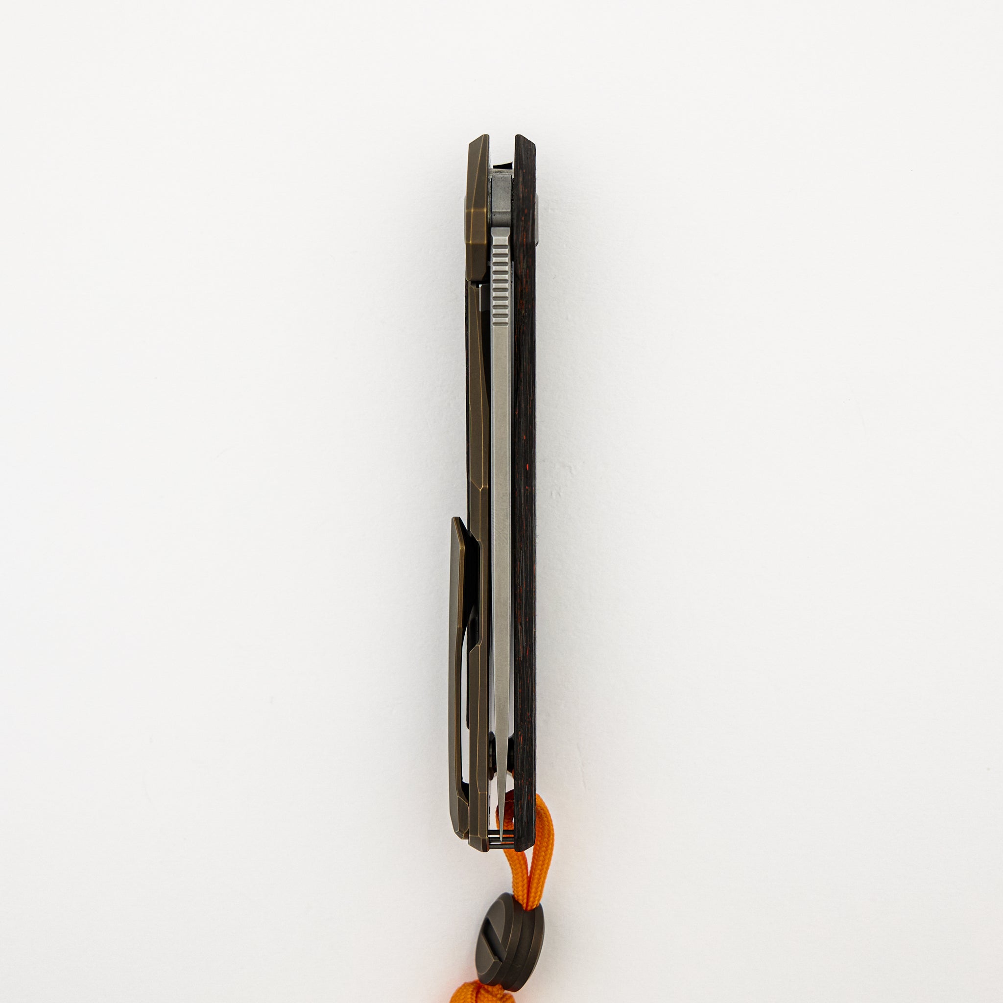 Quantium Halloween Edition - Cromax PM Blade - Titanium/"Halloween" TechnoCarbo W/ Luminofor Handle - MRBS