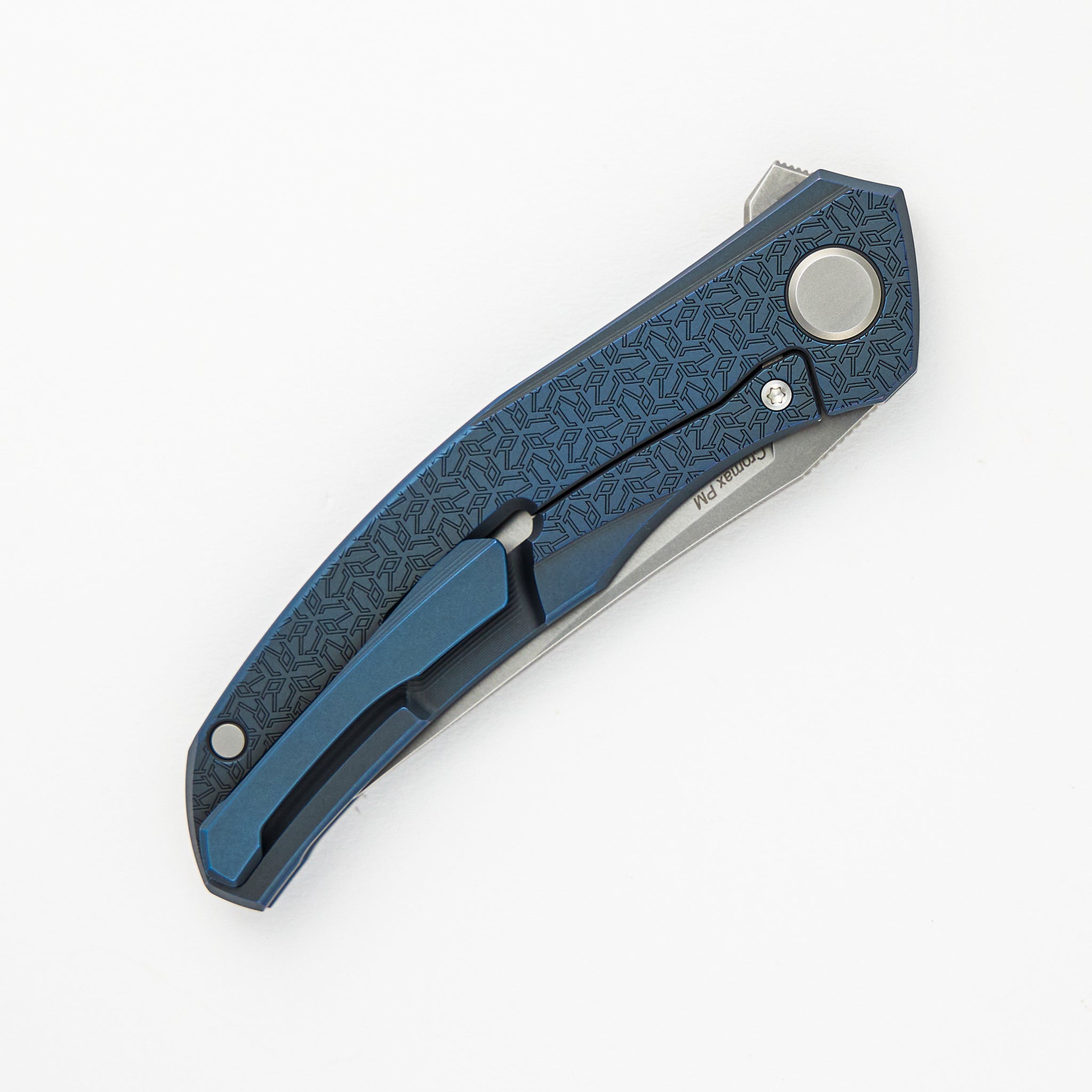 Shirogorov Quantum R1P – Blue Titanium Handle – Cromax PM – MRBS