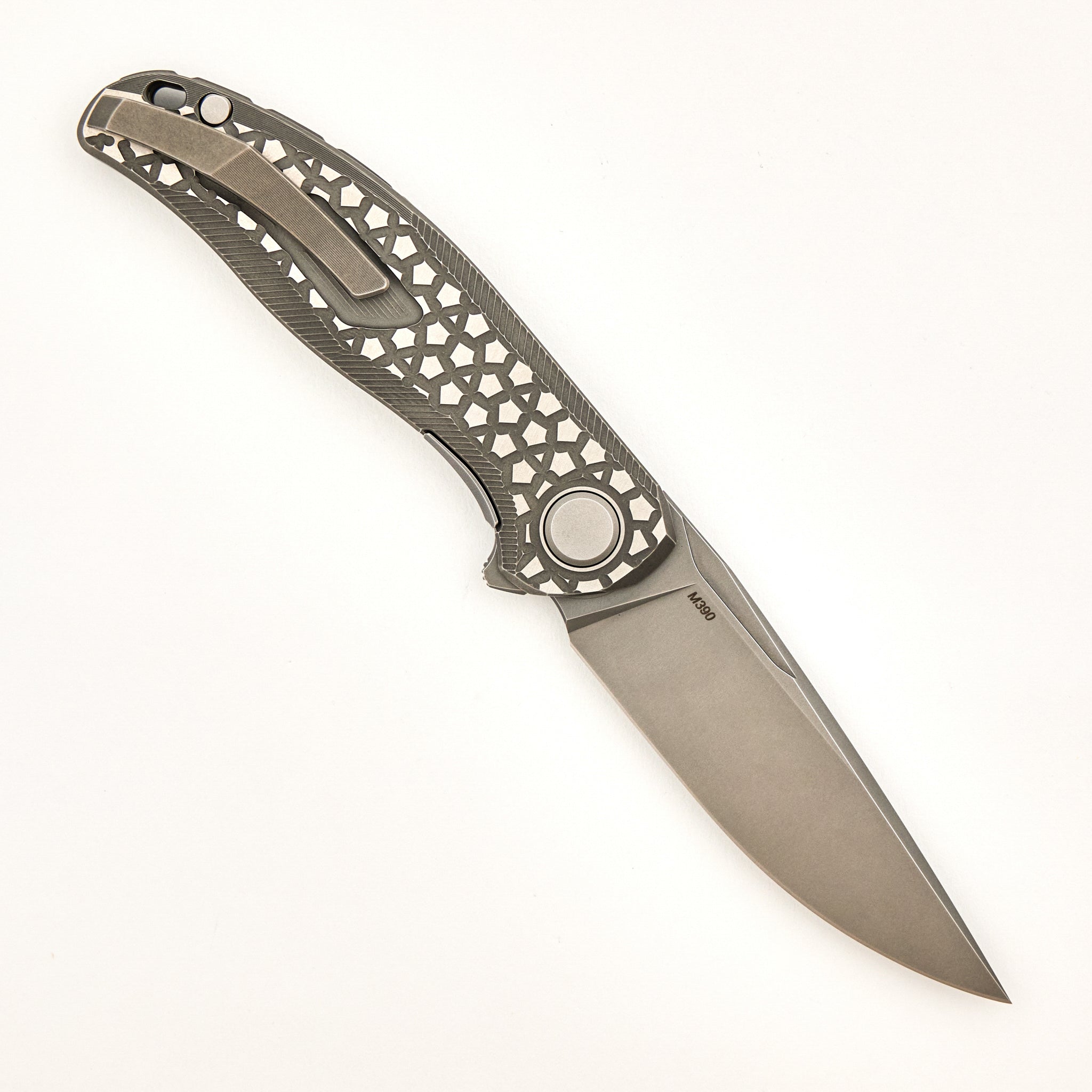Stellar Bear Pattern – Titanium Handle – M390 Blade – MRBS