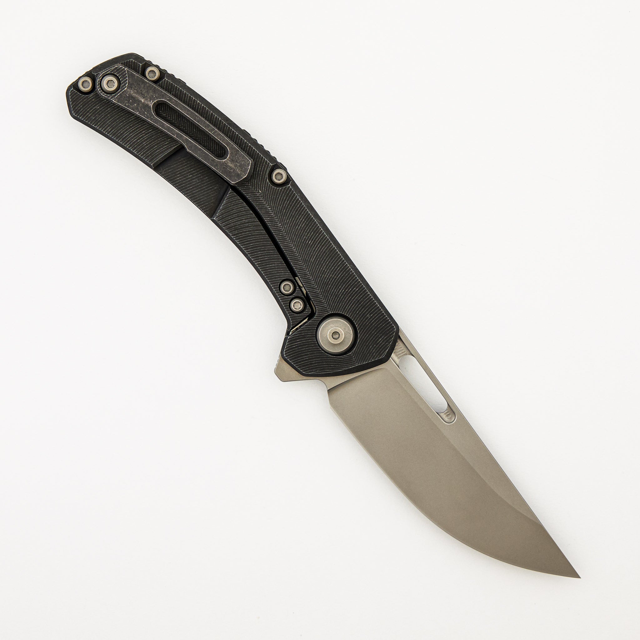 Archer - Feathered/Blackwashed Titanium Handle - MagnaCut Blade