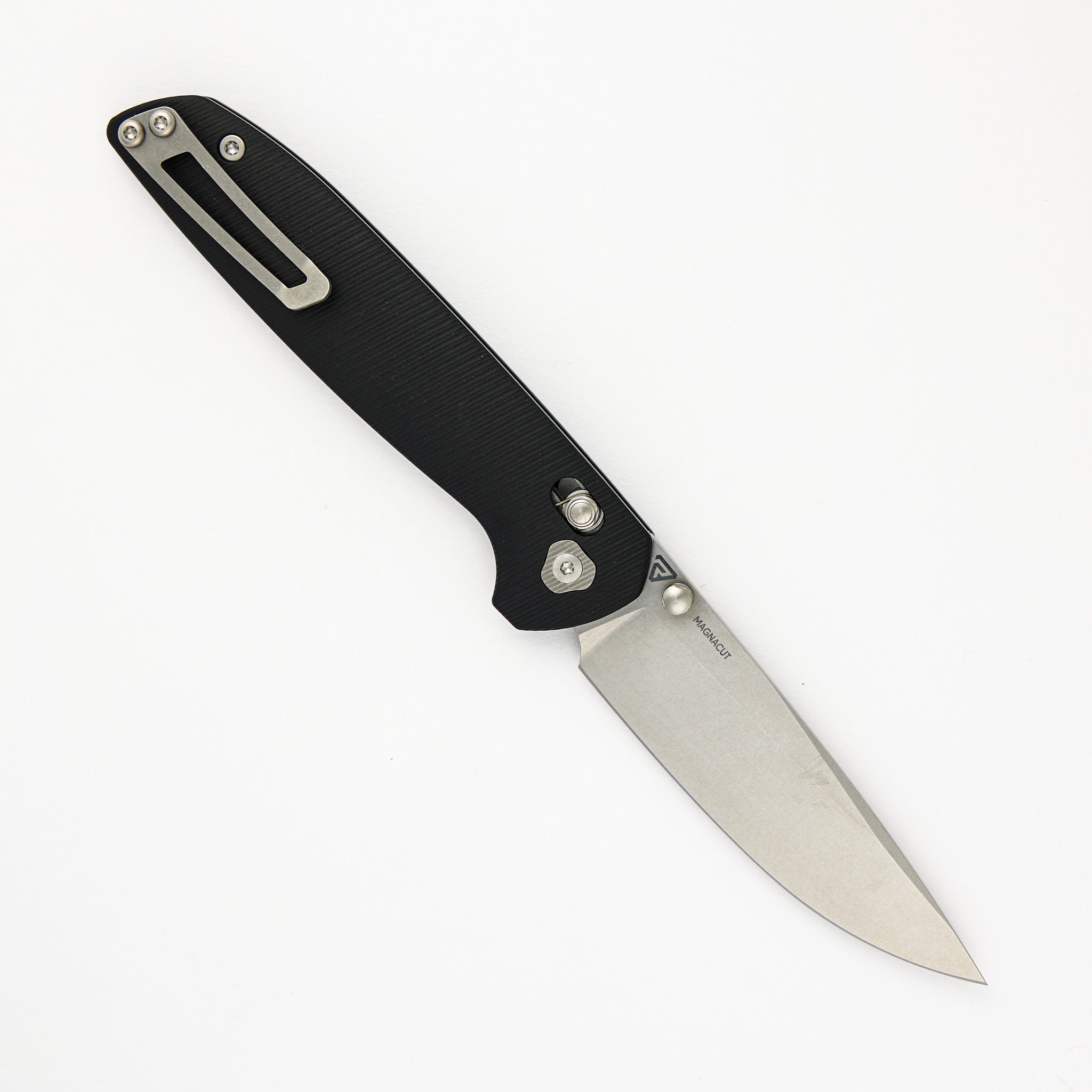 Tactile Knife Company – Maverick – Stonewash MagnaCut Blade – Machine Finish Micarta Handle