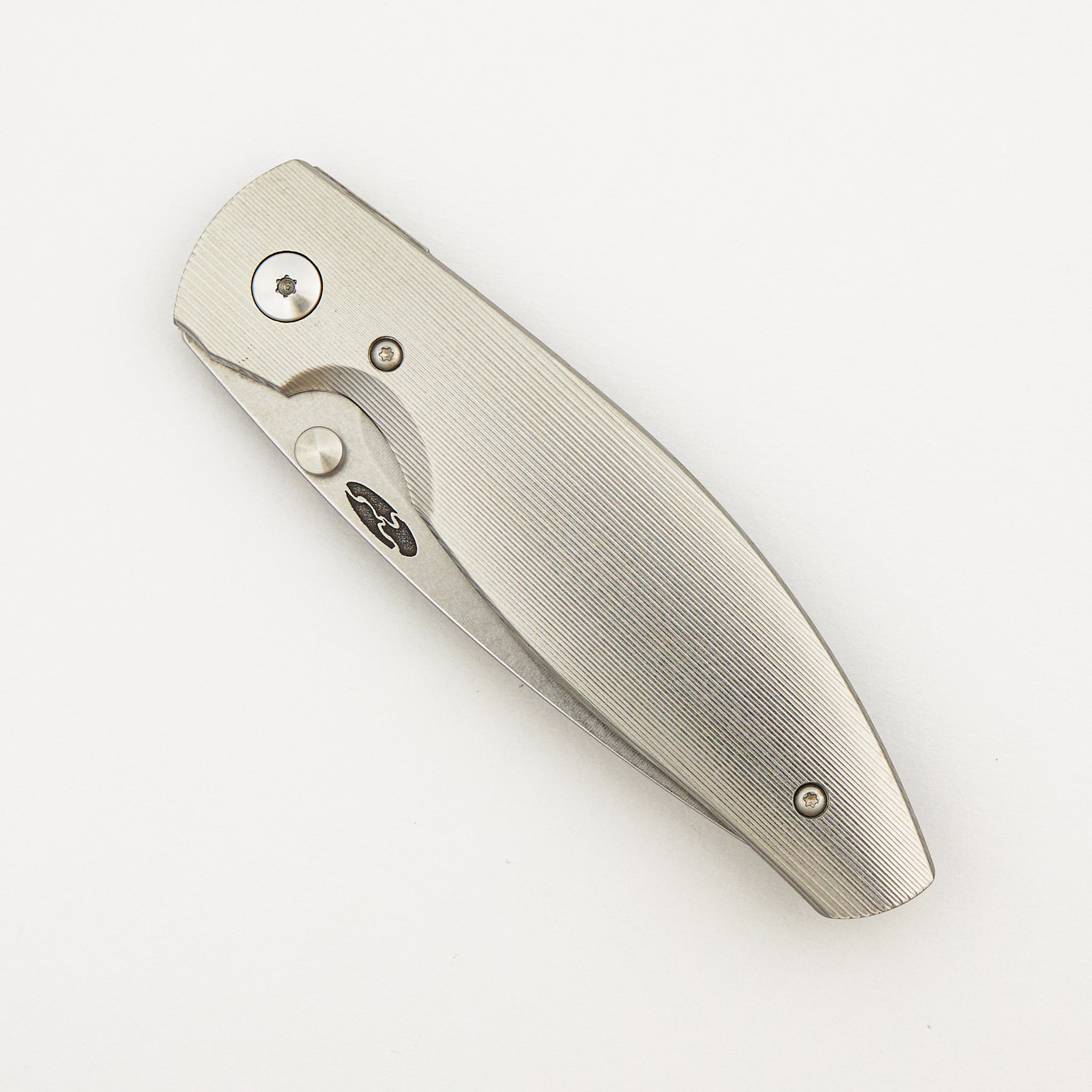 Atom Linerlock - Pinstripe Titanium 3D Handle - MagnaCut Blade