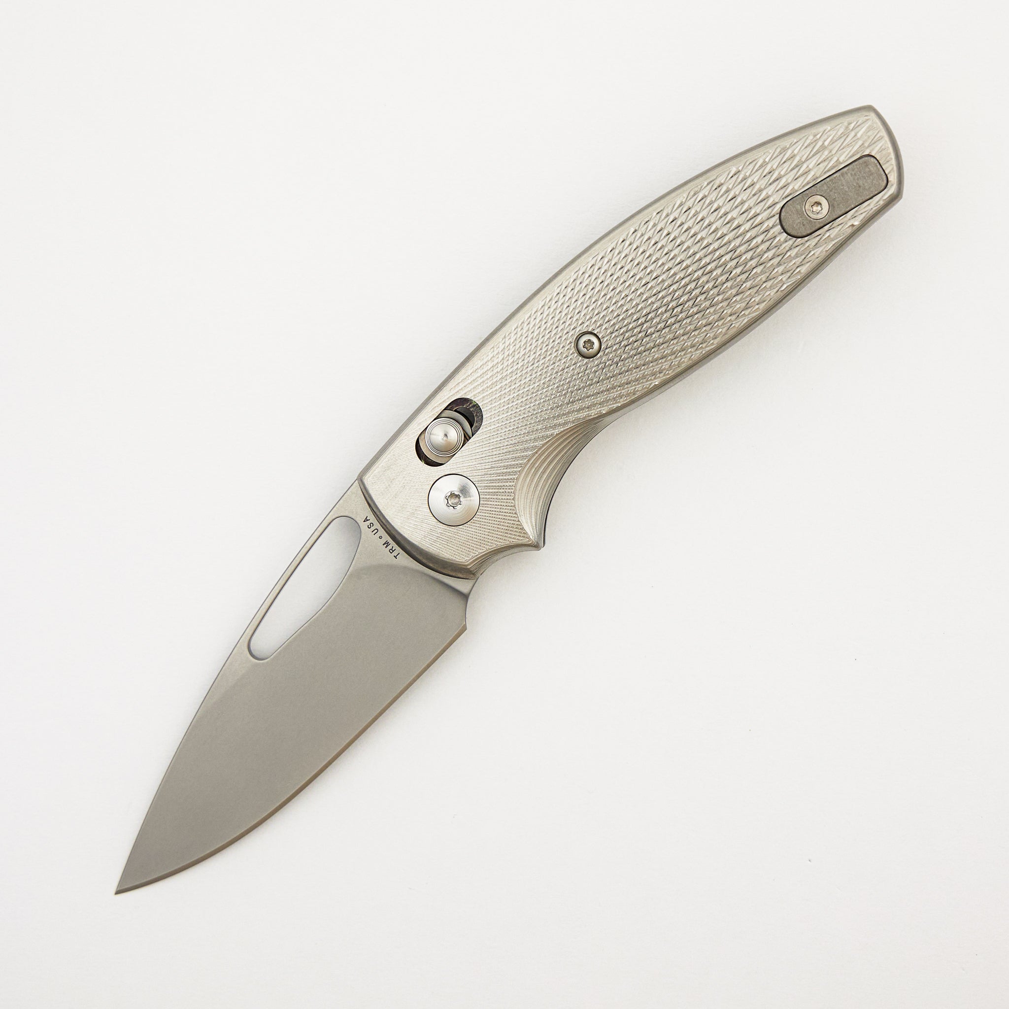 Bulldog Rev. B - Titanium Lizard Skin 3D Handle - MagnaCut Blade