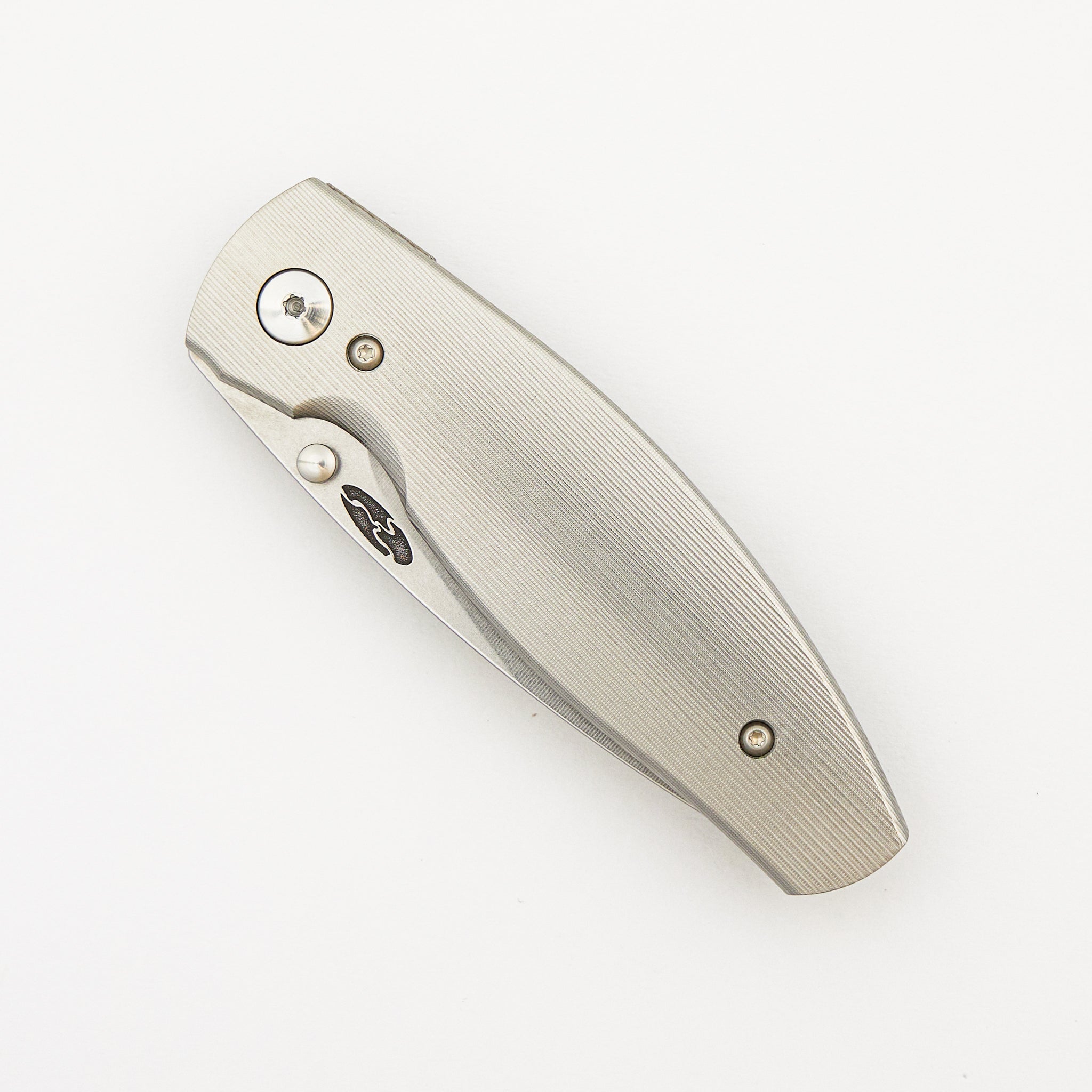 Neutron 2 Linerlock - Pinstripe Titanium 3D Handle - MagnaCut Blade