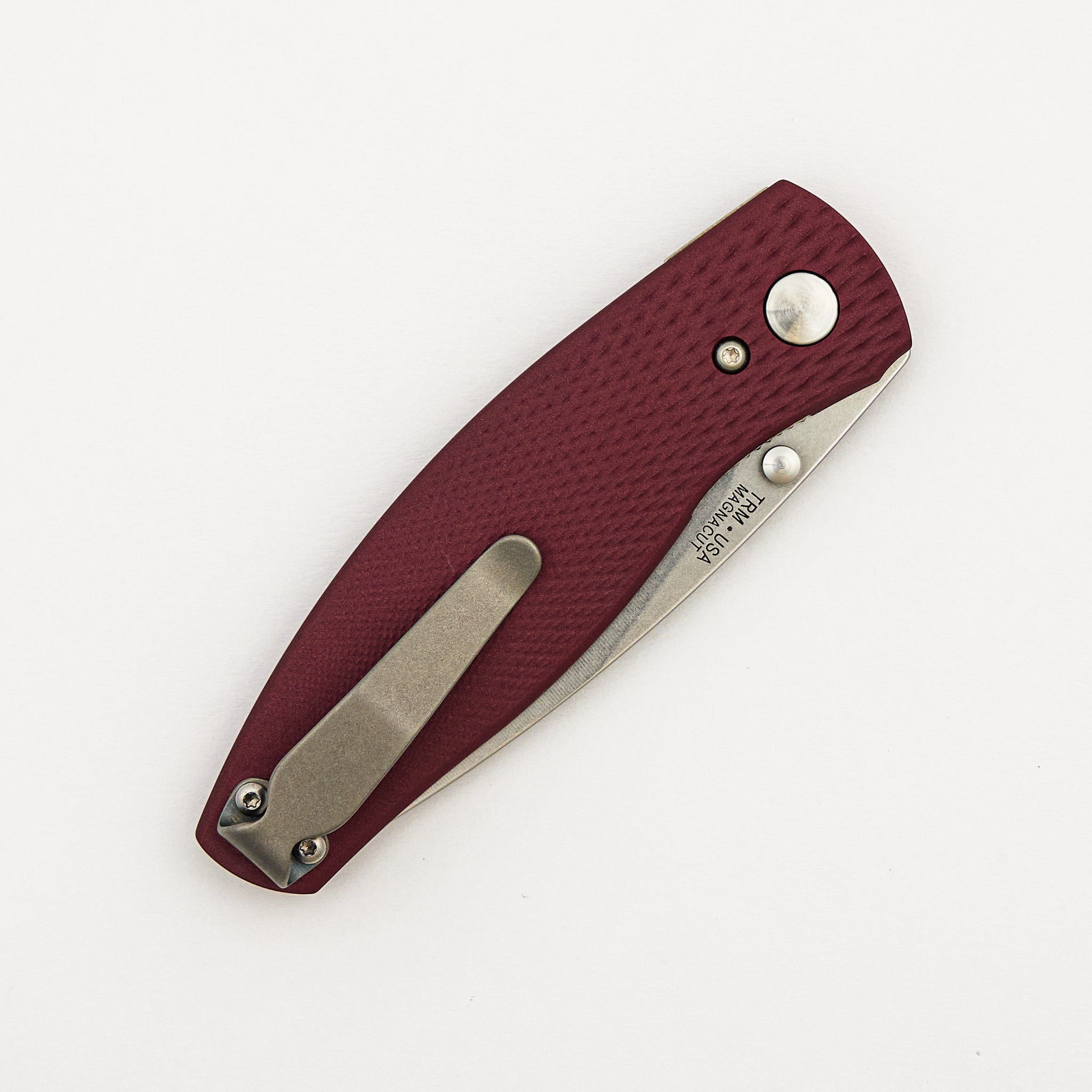 Neutron 2 Linerlock - Cranberry Cerakote Titanium Lizard Skin 3D - MagnaCut Blade