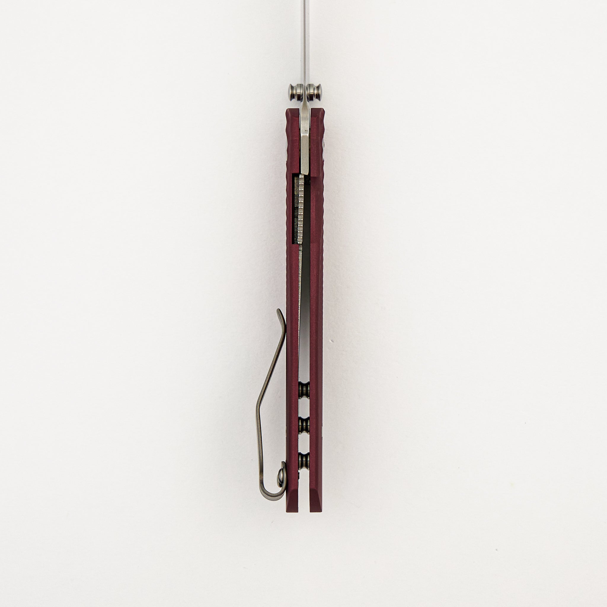 Neutron 2 Linerlock - Cranberry Cerakote Titanium Lizard Skin 3D - MagnaCut Blade