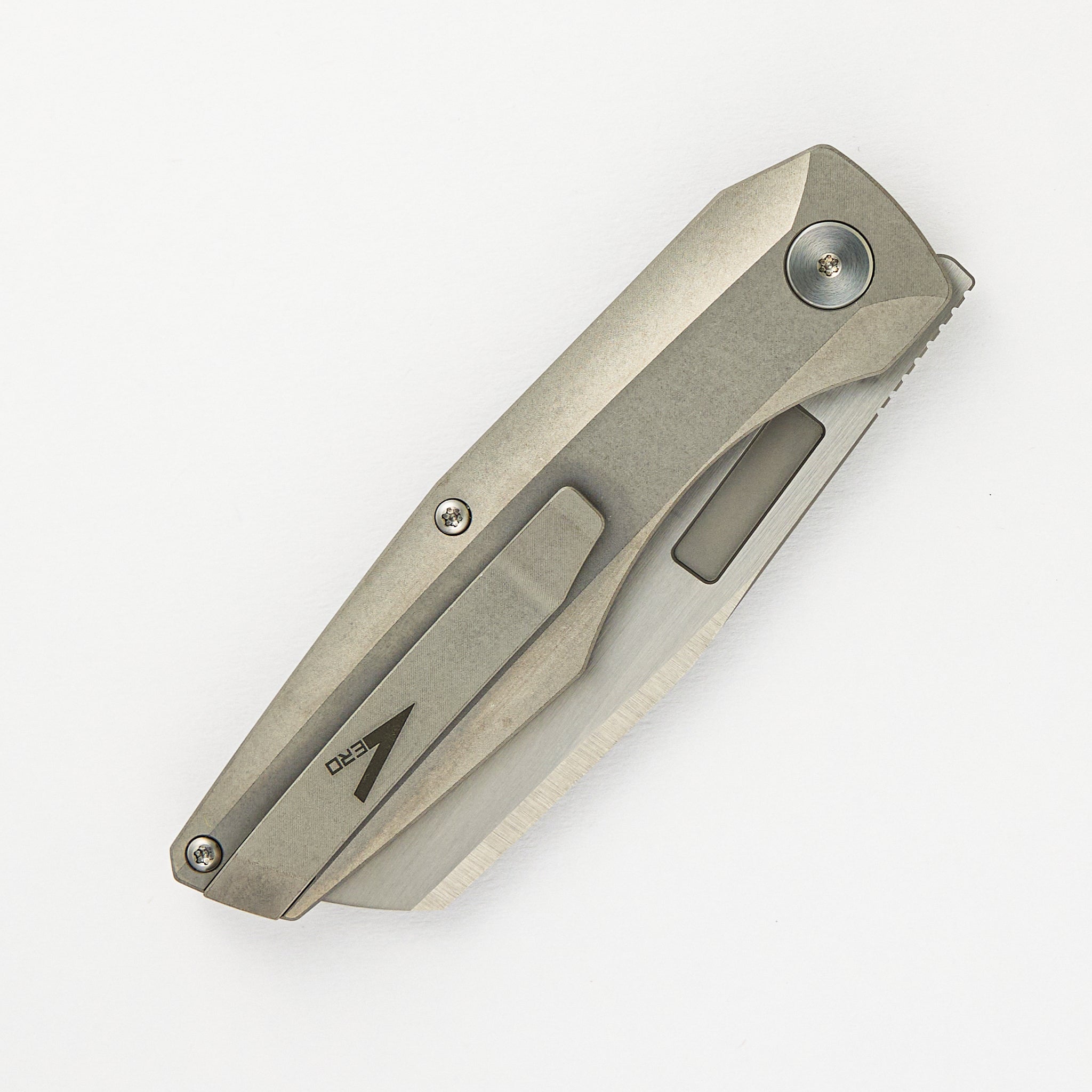 Vero Engineering Axon Hand Satin Sheepsfoot M390 Blade Titanium Handle Liner Lock