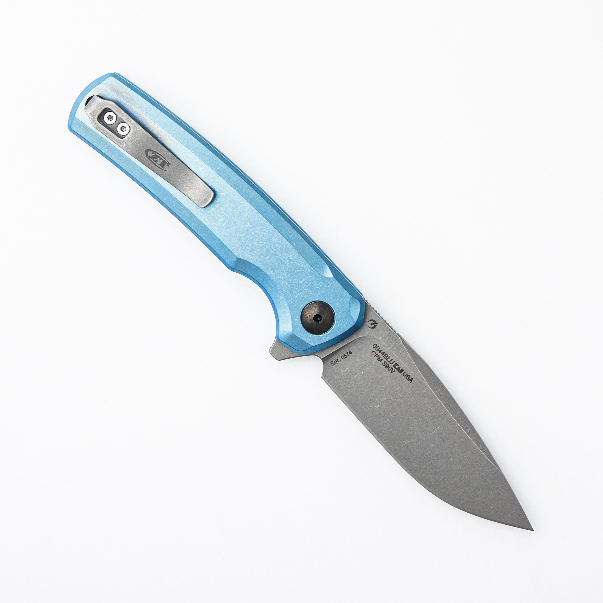 0044BLU