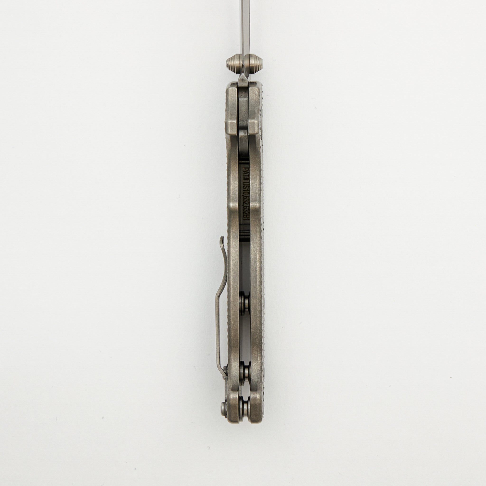 AD20S - Shark Foot CRU-WEAR Blade - Textured Titanium Handle
