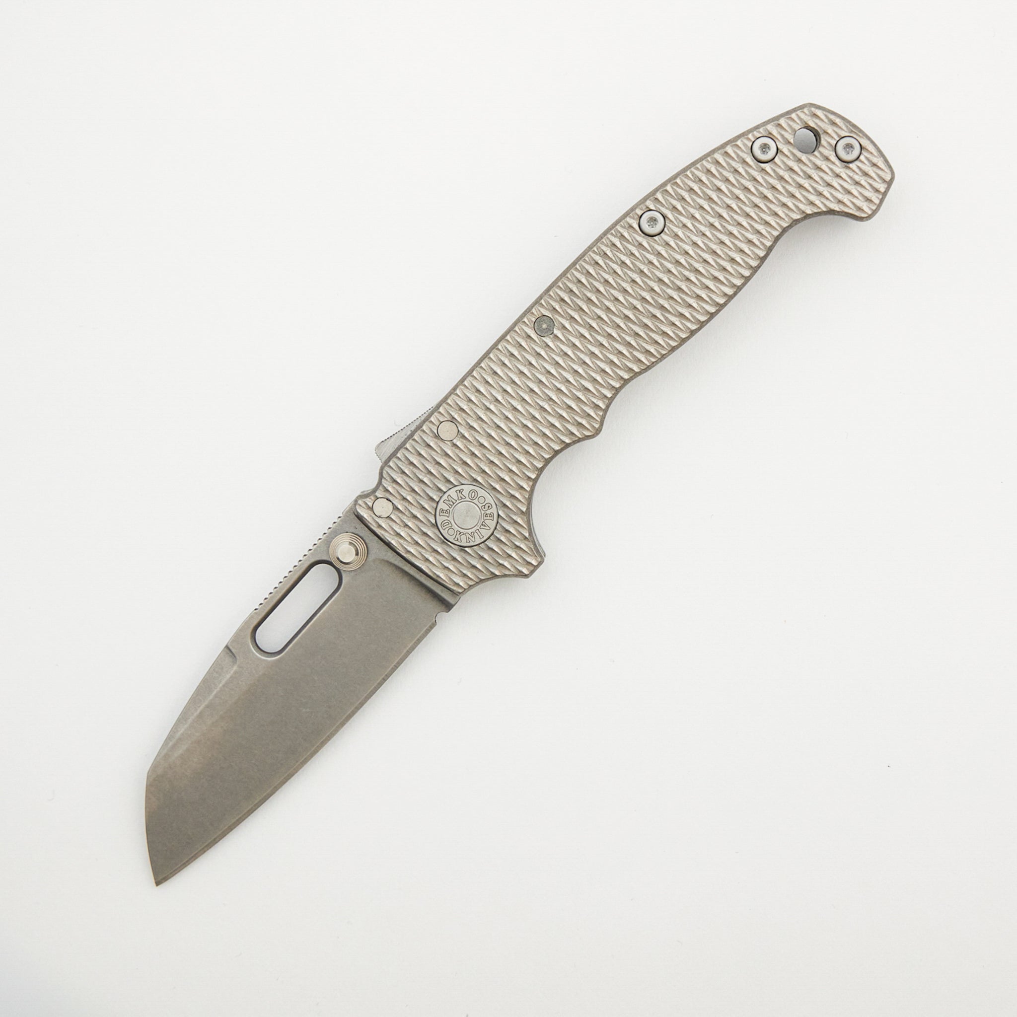 AD20S - Shark Foot CRU-WEAR Blade - Textured Titanium Handle