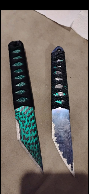 Fixed Blade