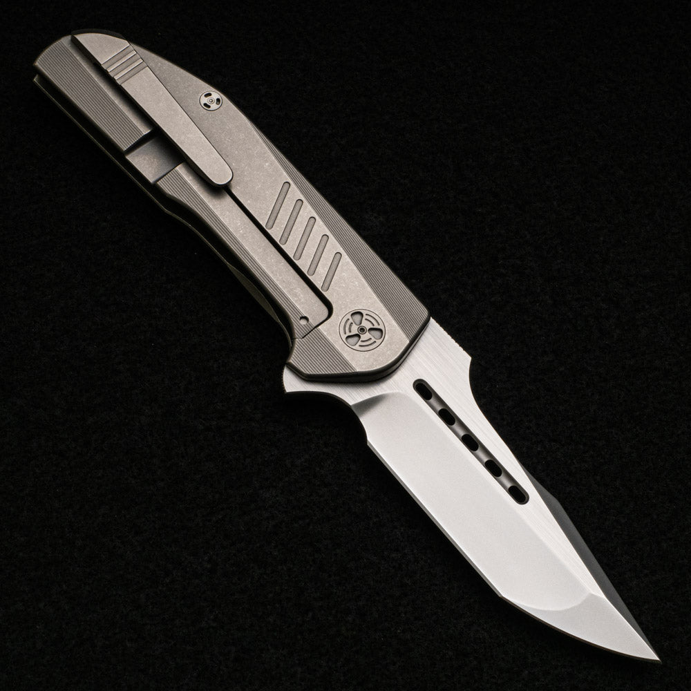 WINGMANEDC JETT - FROSTED SATIN M390 - TITANIUM