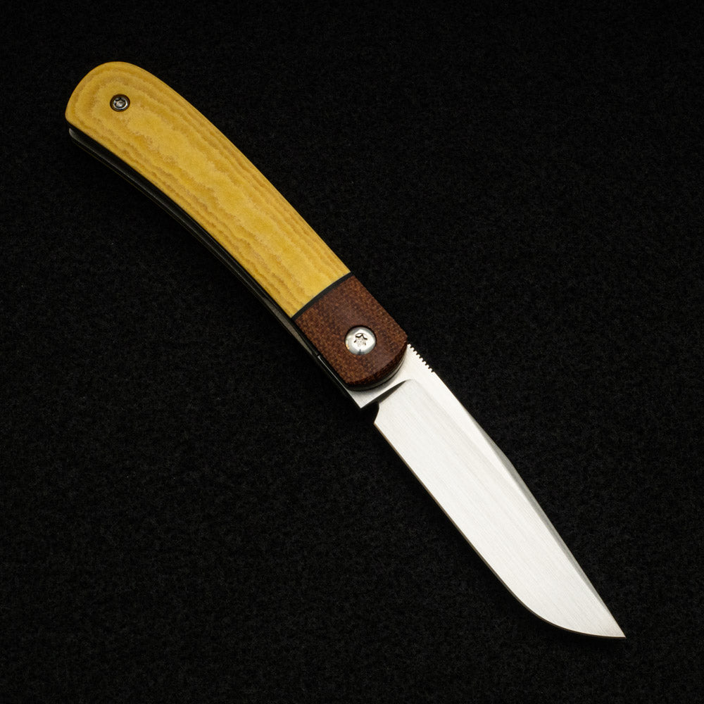 Enrique Pena Trapper Front Flipper