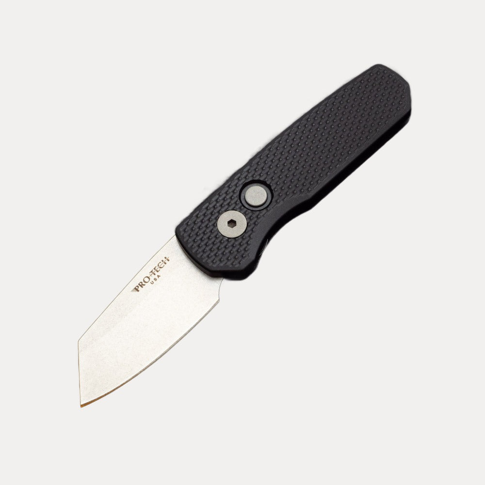 Pro-Tech Knives Runt 5 - Textured Black Aluminum Handle - Stonewash 20-CV Reverse Tanto Blade - R5205