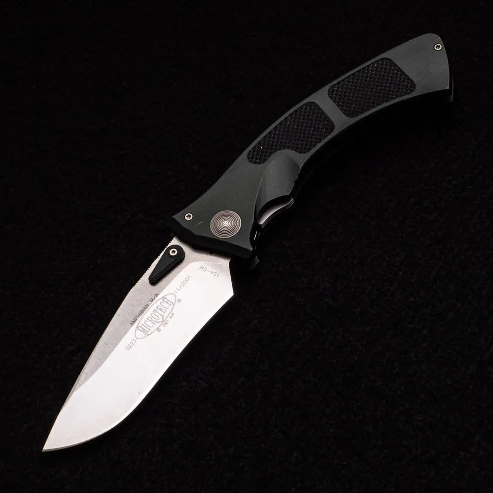 Microtech Amphibian M-A – 154-CM Blade