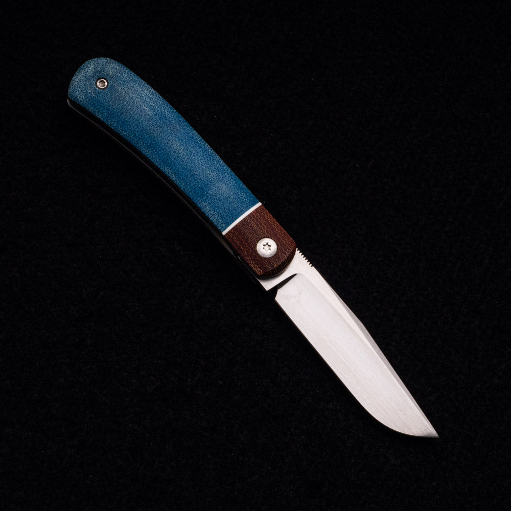 Enrique Pena Trapper Front Flipper