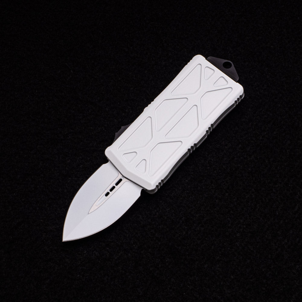 Microtech Exocet D-E ST White – White Standard 157-1 ST – Signature Series