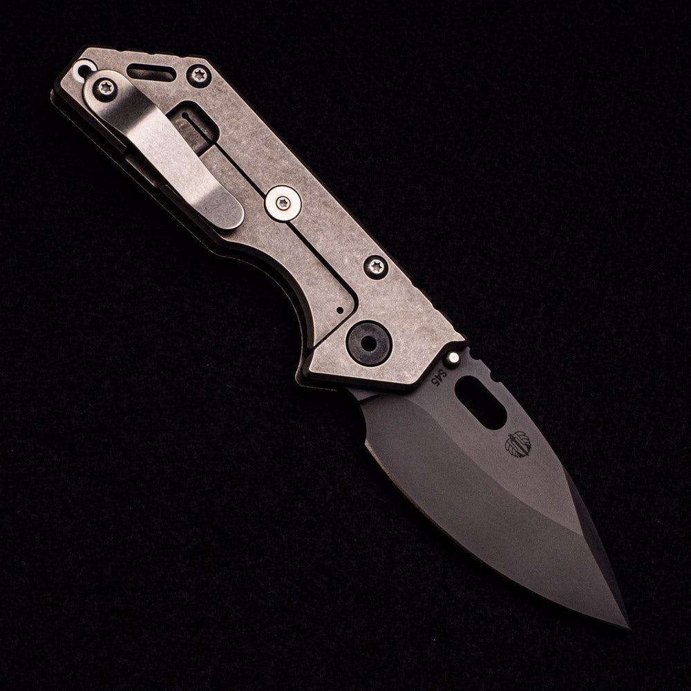 STRIDER KNIVES .75 AR REVERSE TUXEDO