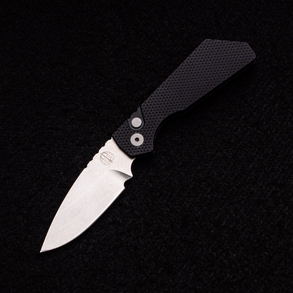 Pro-Tech Knives Strider PT Auto – Textured Black Handle – Stonewash Finished Magnacut Blade PT205