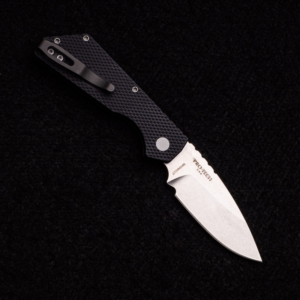 Pro-Tech Knives Strider PT Auto – Textured Black Handle – Stonewash Finished Magnacut Blade PT205