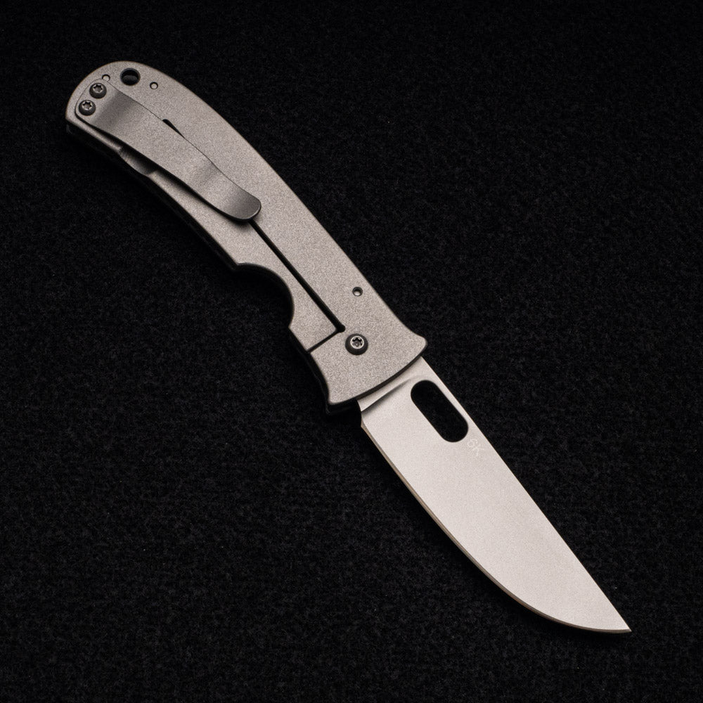 Tom Mayo Carbon Fiber Medium Covert