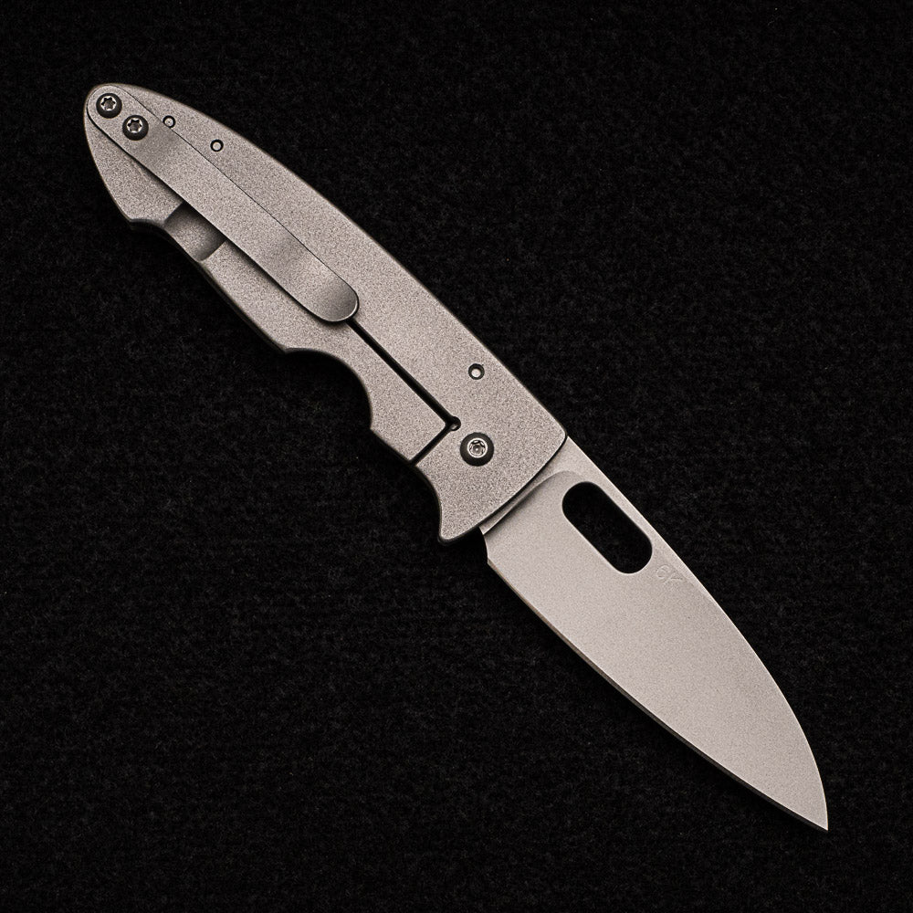 Tom Mayo Small Wharnie Covert Carbon Fiber