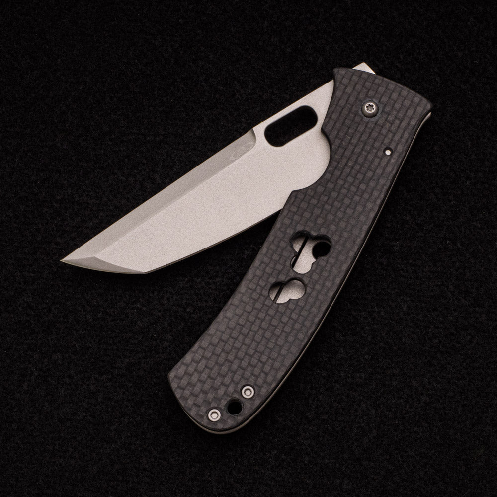 Tom Mayo Large Covert Tanto Carbon Fiber MOA