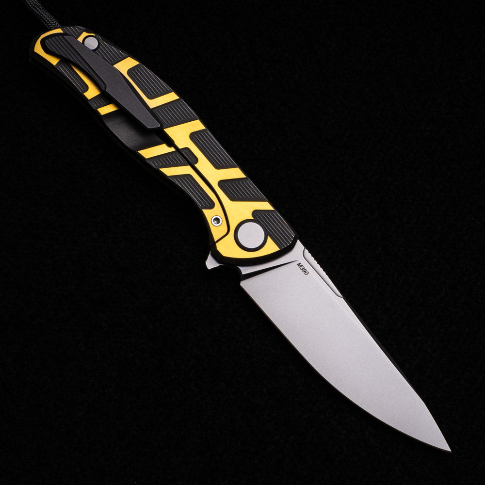 Shirogorov F95 T Pattern Gen 4 – Blade Show Edition – Grey-Yellow Ano Titanium Handle – M390 Blade – MRBS