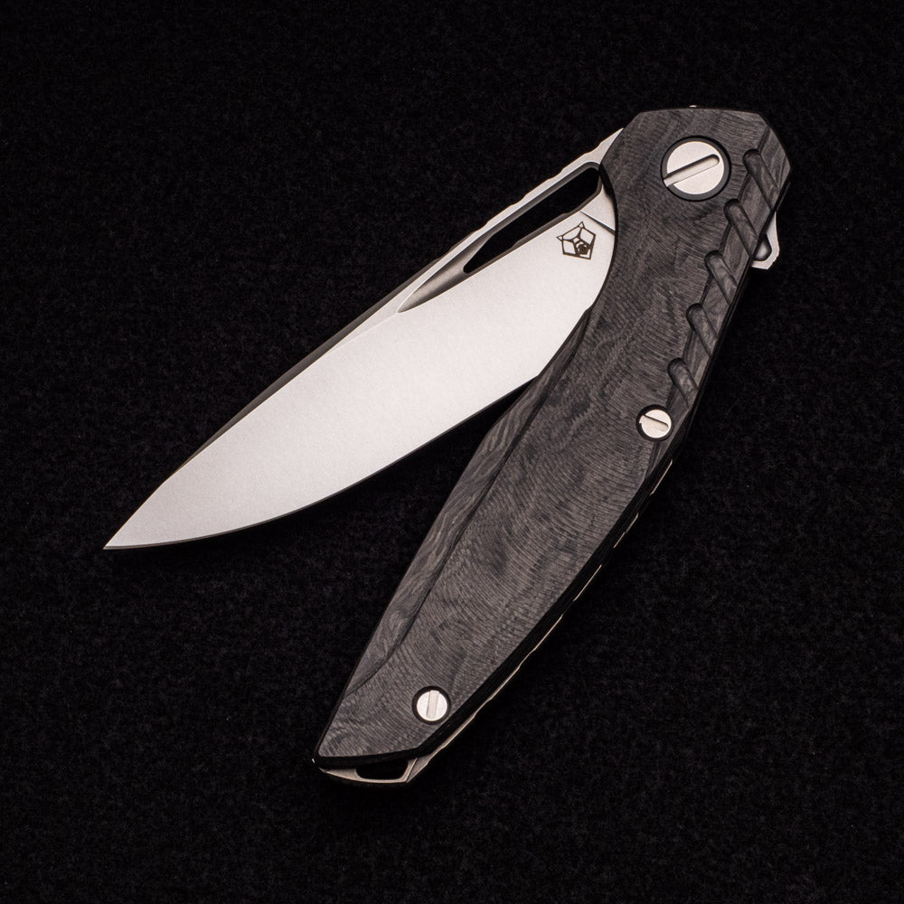 SHIROGOROV 111 GEN 5.1 – M390 BLADE – MARBLE CARBON FIBER HANDLE – MRBS