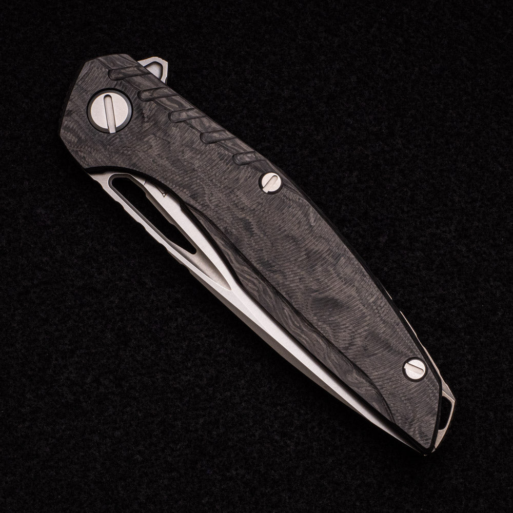 SHIROGOROV 111 GEN 5.1 – M390 BLADE – MARBLE CARBON FIBER HANDLE – MRBS