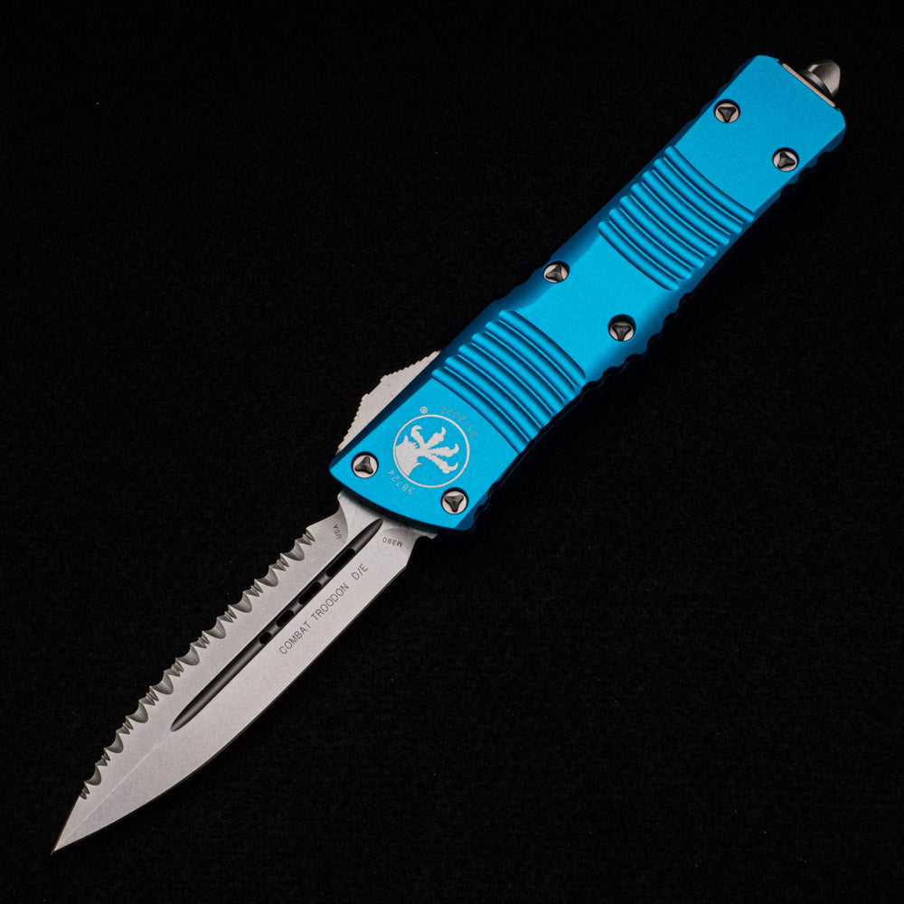 MICROTECH COMBAT TROODON – D-E TURQUOISE STONEWASH FULL SERRATED 142-12 TQ