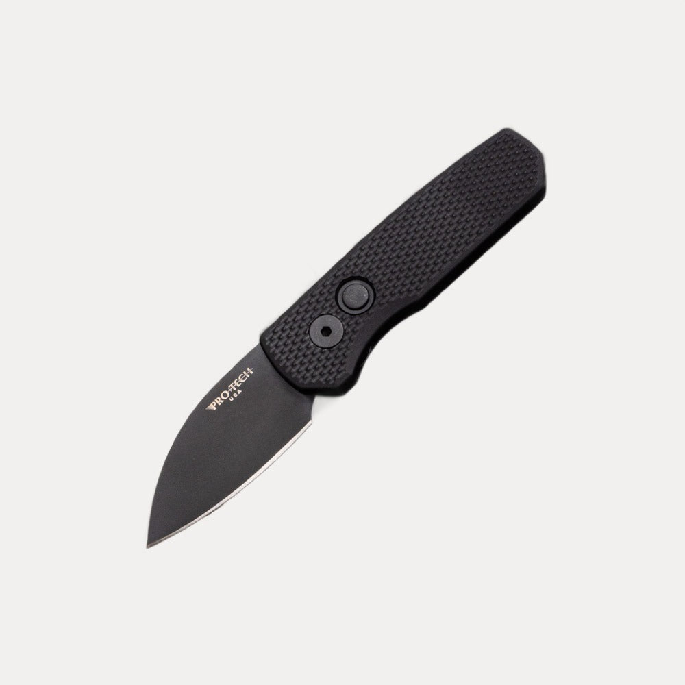 Pro-Tech Knives Runt 5 - Textured Black Aluminum Handle - DLC Black 20-CV Wharncliffe Blade - R5106