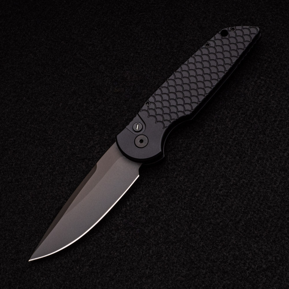 Pro-Tech Knives TR-3 X1 Operator – Black “Fish Scale” Aluminum Handle – Sterile Black 154CM Blade – Tritium Push Button