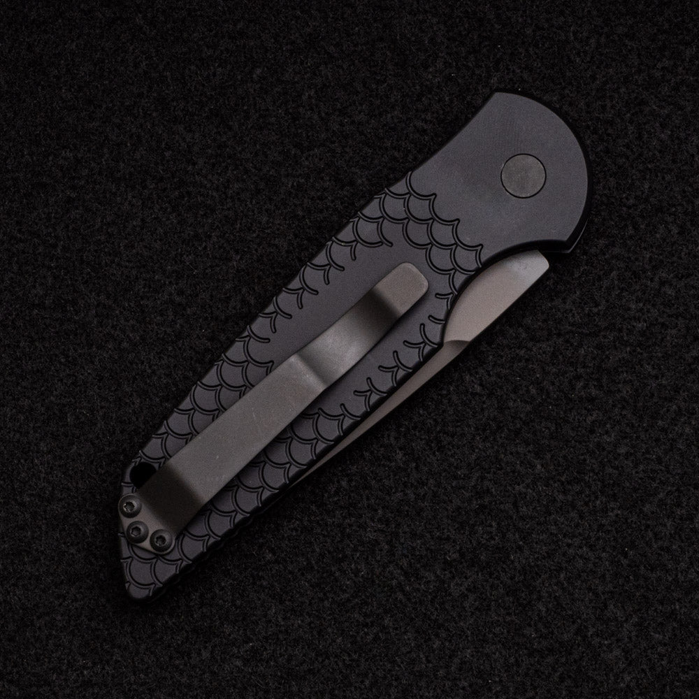 Pro-Tech Knives TR-3 X1 Operator – Black “Fish Scale” Aluminum Handle – Sterile Black 154CM Blade – Tritium Push Button