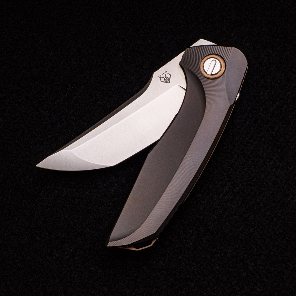 SHIROGOROV – “LIMITED EDITION” JOHN BARKER DESIGN RUSSIAN HOKKAIDO – TITANIUM – RBS