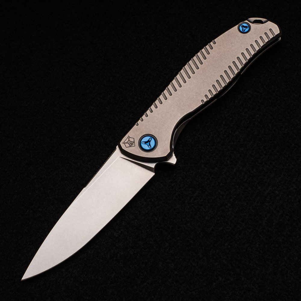 SHIROGOROV-SINKEVICH “TOUCH” F95 – LIMITED EDITION CCKS SET 2018 – M390 BLADE – TITANIUM HANDLE – MRBS