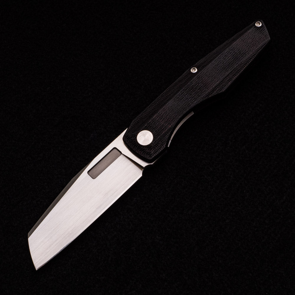 Vero Axon – Black Micarta Handle – M390 Blade