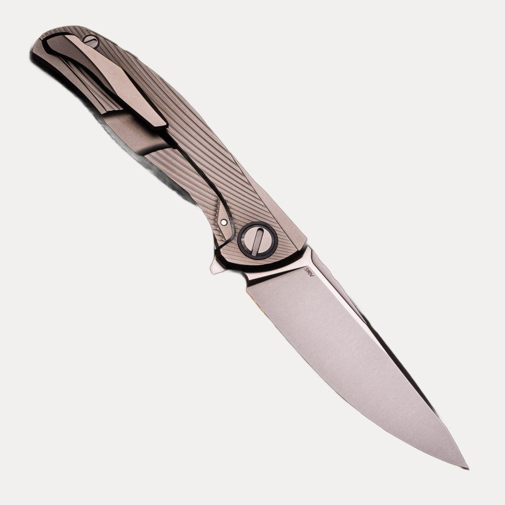 Shirogorov Custom Division Hati Magnetic – CarboTi Handle – S90V Blade – SRRBS