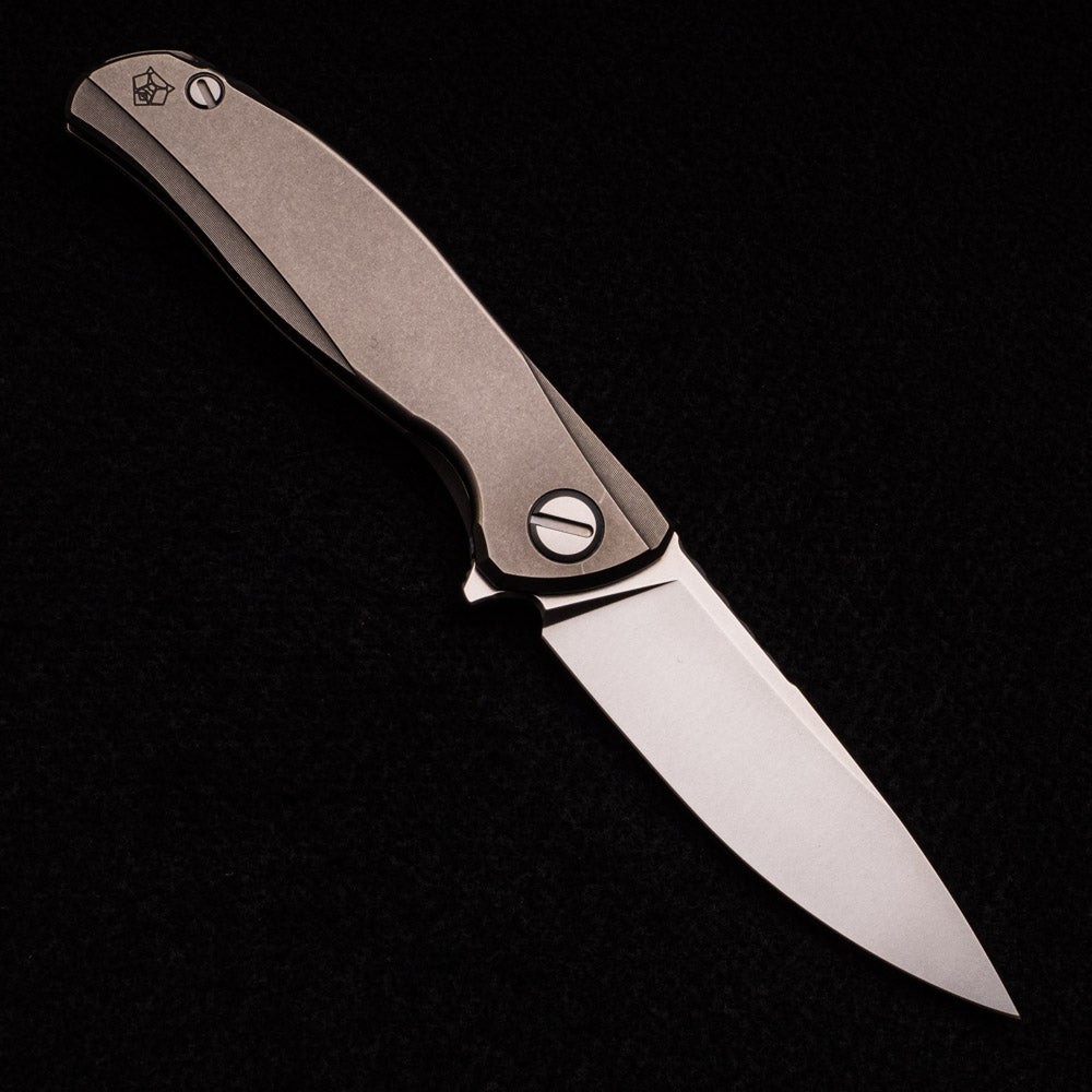 SHIROGOROV F95 ZERO LEFTY- M390 BLADE – TITANIUM HANDLE – MRBS