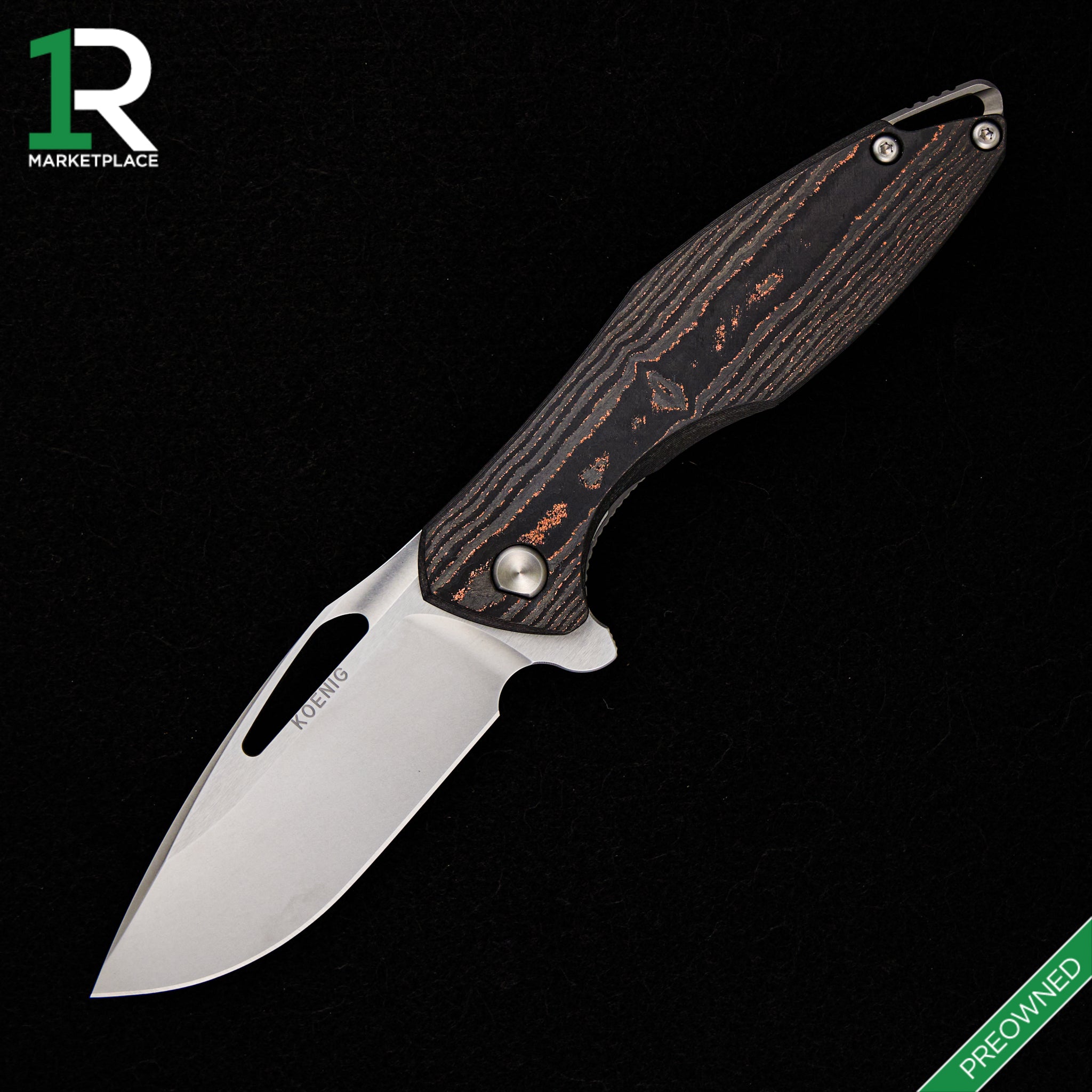 KOENIG KNIVES ARIUS – SMOOTH MARBLED COPPER CARBON FIBER / TITANIUM HANDLE – 20CV BLADE