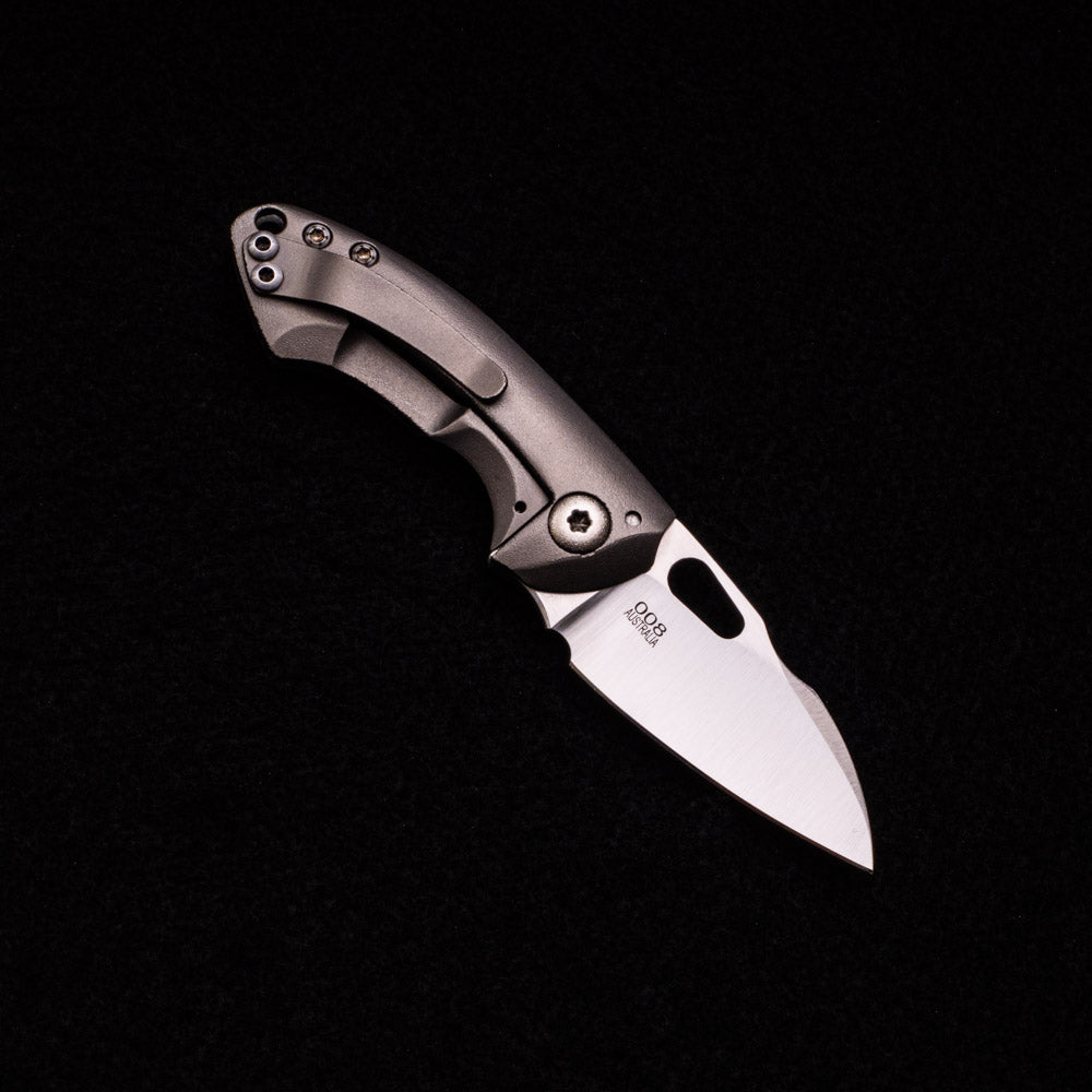 DB Blades Buzzard