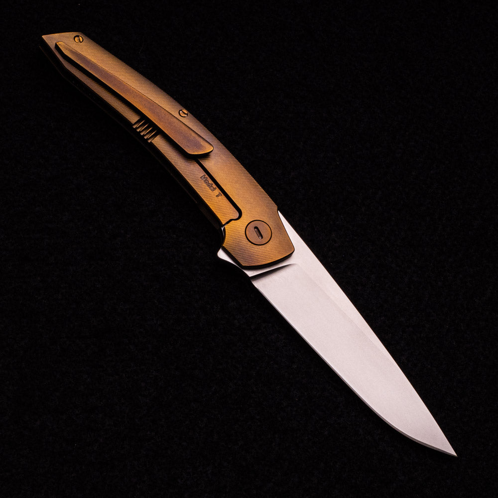 Hog House Knives Model T – RWL-34 Blade – Bronze TI W- Bronze – Green Micarta Inlay