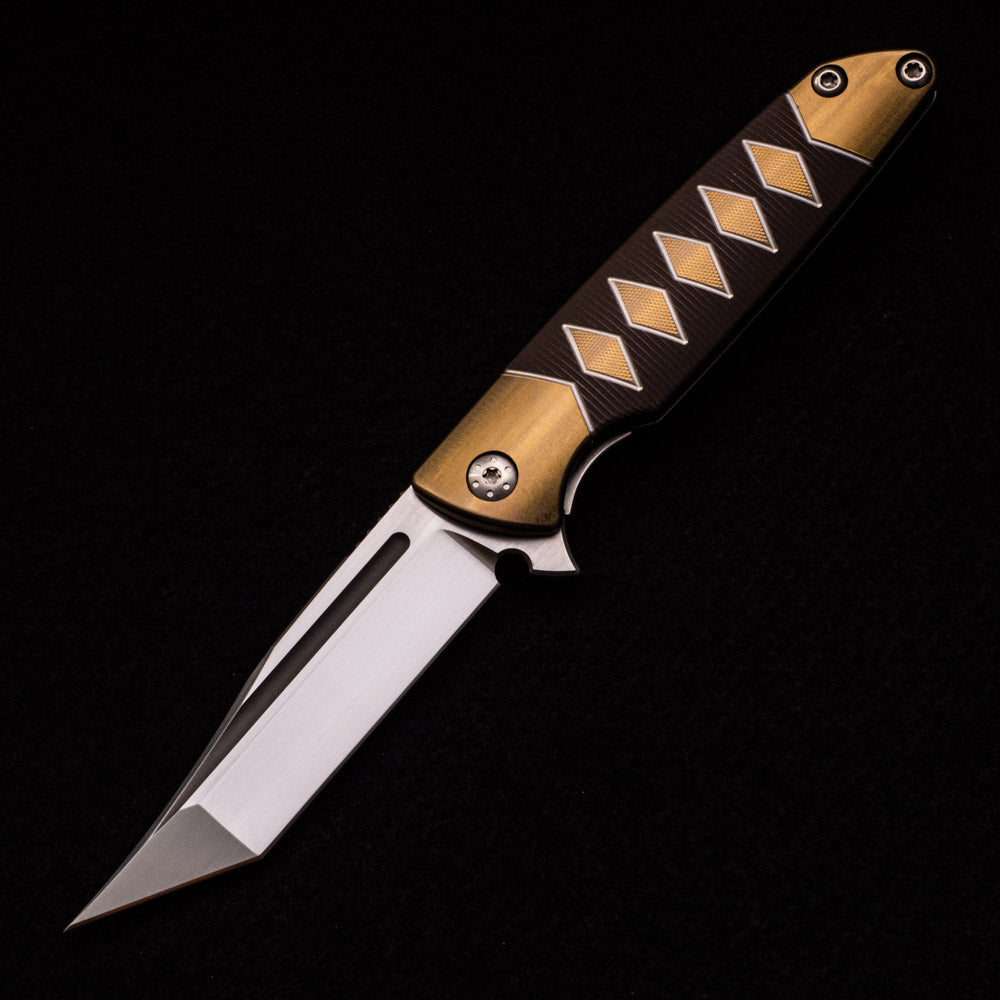 Brian Nadeau Typhoon – Tanto