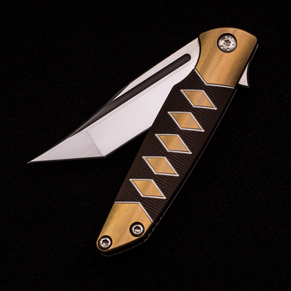 Brian Nadeau Typhoon – Tanto