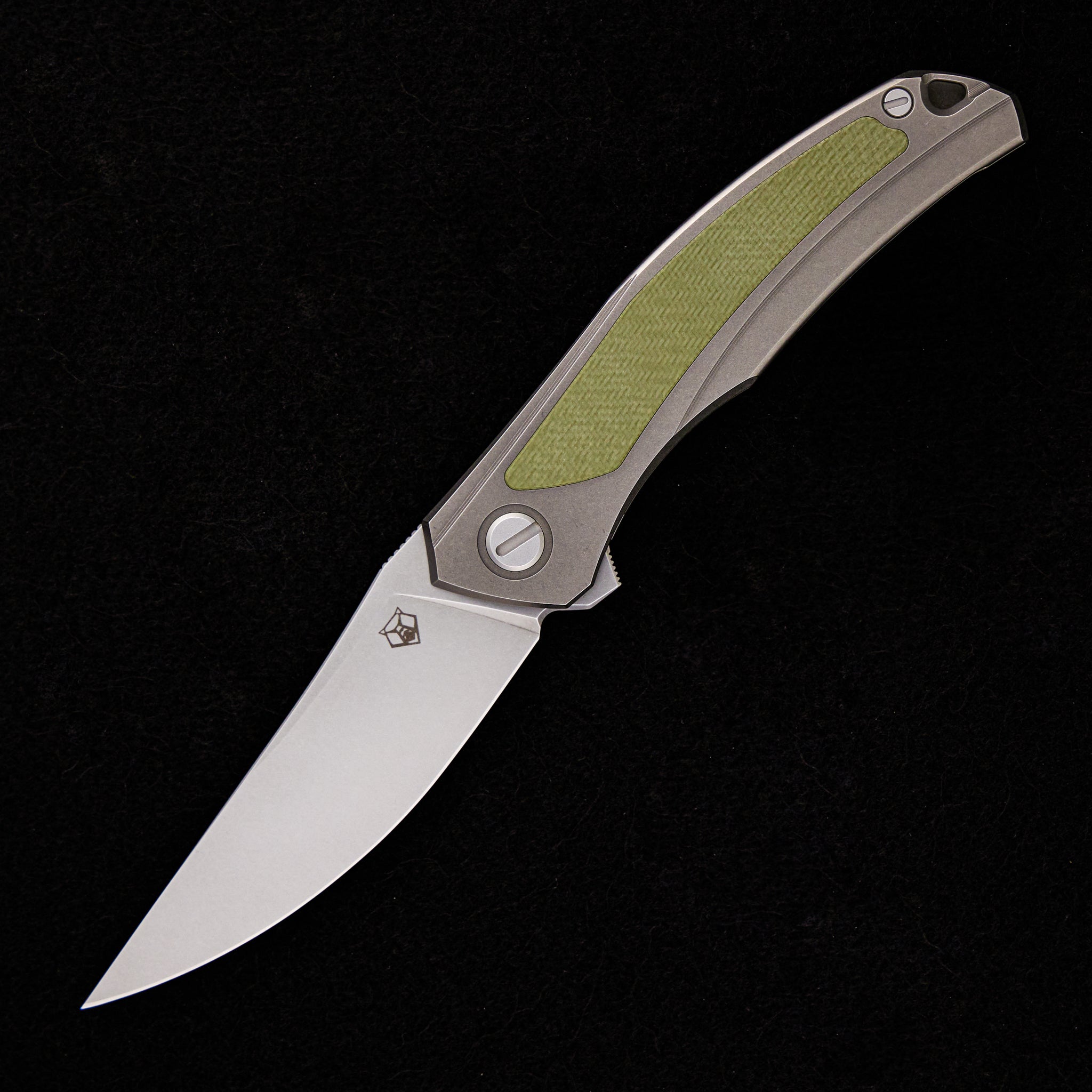 SHIROGOROV URSUS QUANTUM – CROMAX PM BLADE – TITANIUM HANDLE – GREEN G10 INLAY – SRBS