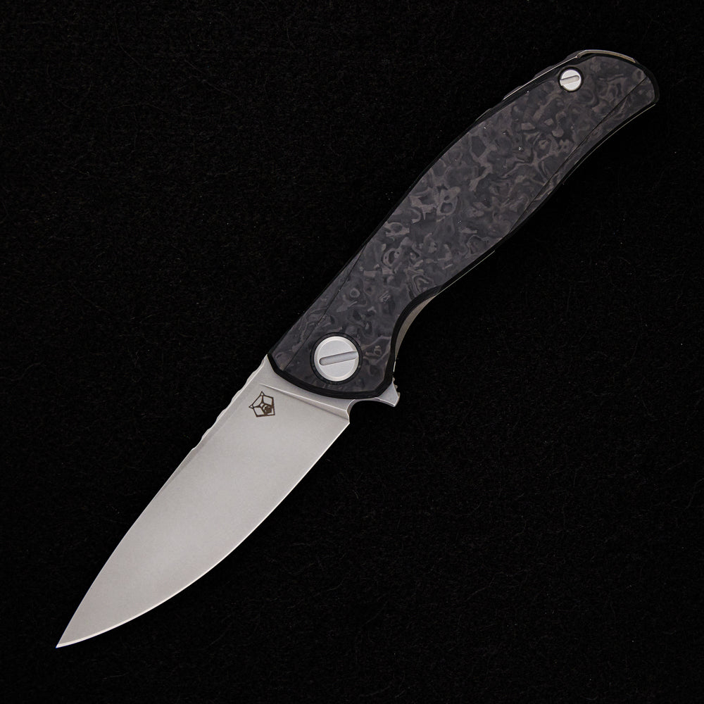 SHIROGOROV HATI GEN 3 – M390 BLADE – MARBLE CARBON FIBER – MRBS