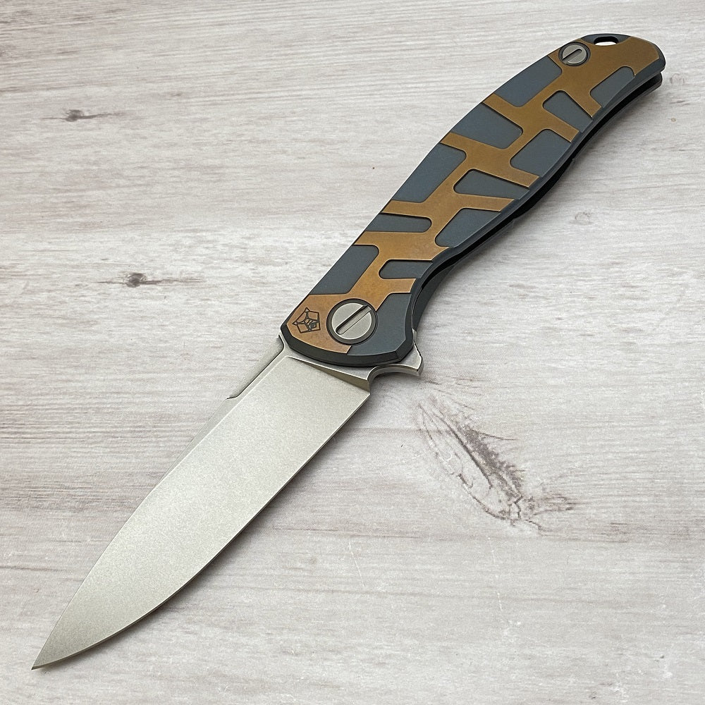 SHIROGOROV RECON 1 EXCLUSIVE F95 "T" PATTERN BLUE & BRONZE - S90V BLADE - TITANIUM HANDLE - MRBS